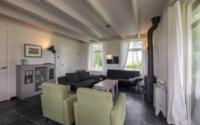 Holidayhome - Lepelstraat 14 Vrouwenpolder Leefgoed de Knotwilg