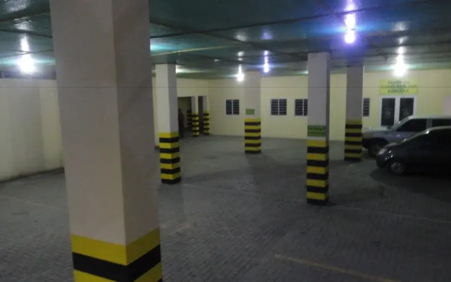 Hotel Calarca N1