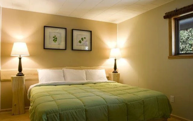 Golden Rockies Lodge