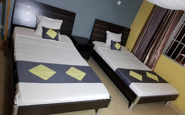 Salama Hotel