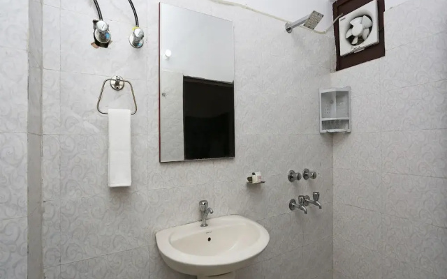 Oyo 22654 Hotel Vikrant