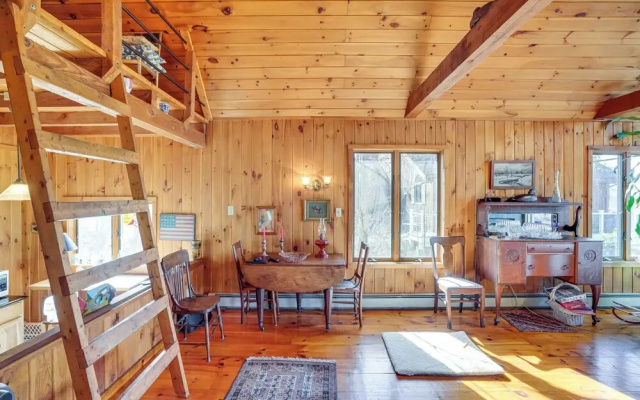 Swim, Fish & Explore! Lakefront Catskills Escape