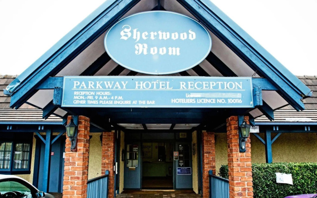 Parkway Hotel