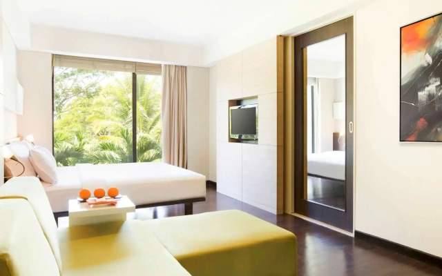 Отель Courtyard by Marriott Manado