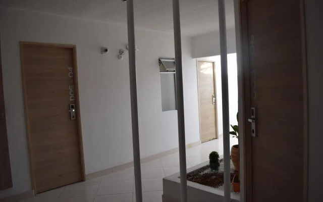 Suites 44 Hotel