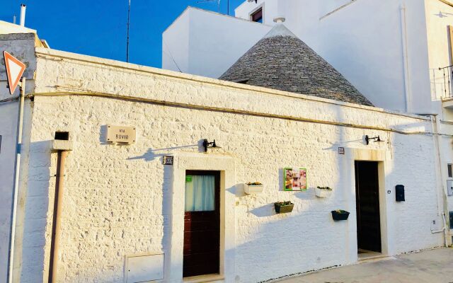 Отель Trulli Fenice Alberobello Италия, Альберобелло - отзывы, цены и фото номеров - забронировать отель Trulli Fenice Alberobello онлайн вид на фасад