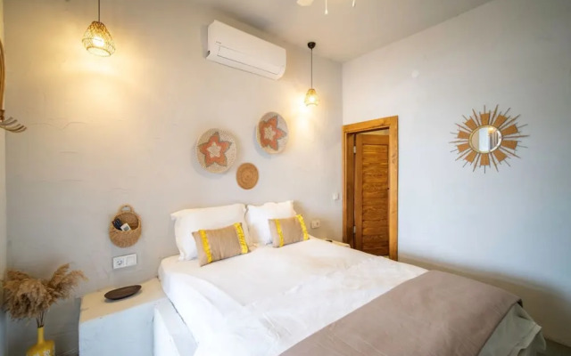 Güney'in 5 Odasi