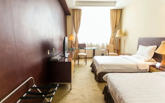 Linglong Neighbourhood Holiday Hotel
