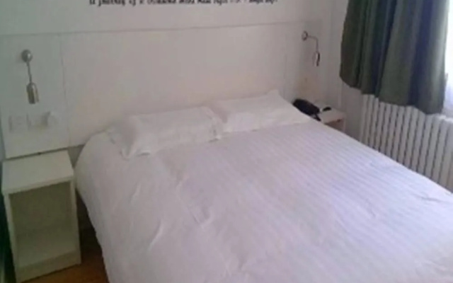 Motel 168 Jinan Shanda Road