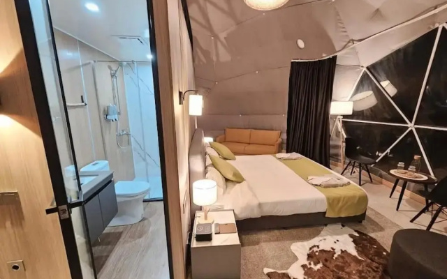 EcoHouse Glamping by ART HOTEL