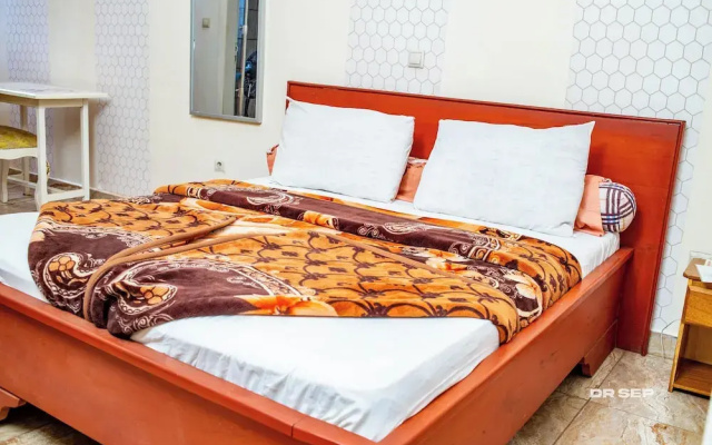 Cergy Pontoise Hotel Bafoussam