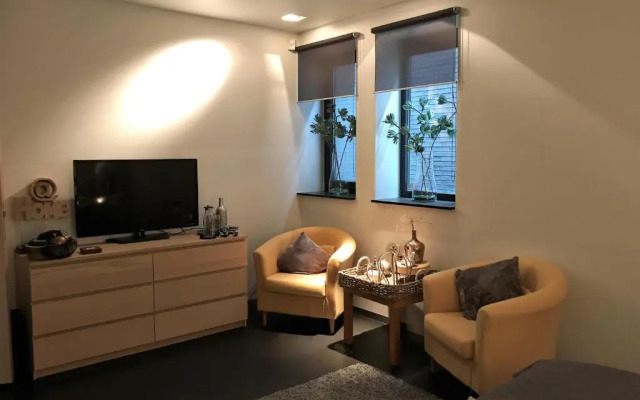 WK12 Suite