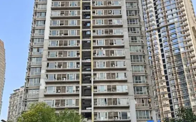 Chongqing Justom Family-style Service  Apartment (Jiefangbei Chengshixinrui  Branch)
