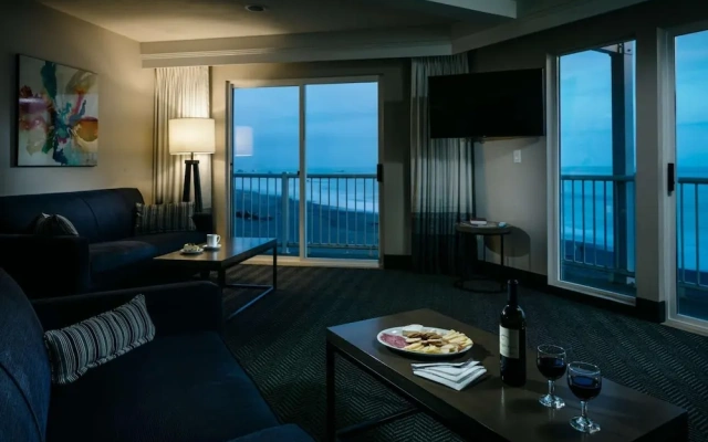 Best Western Beachfront Inn