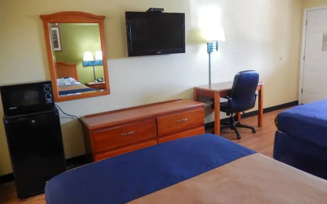 Motel 6 Wharton, TX