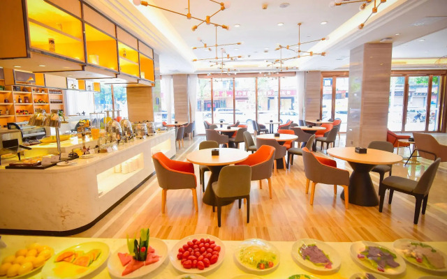 Kyriad Marvelous Hotel (Shantou Changjiang Apartment)