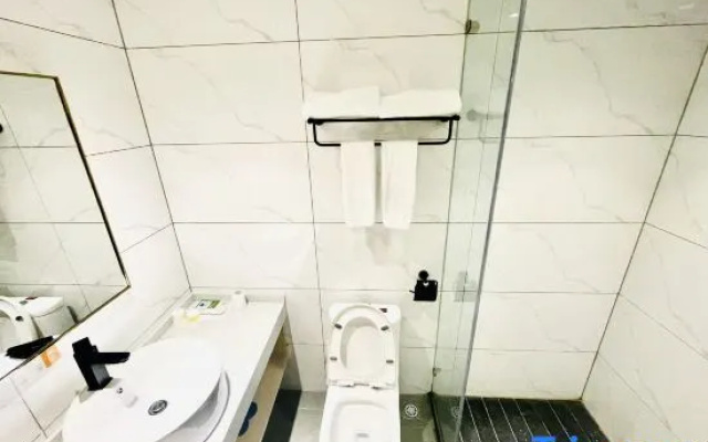 Stars Select Apartment (Kaiping Donghuicheng Branch)