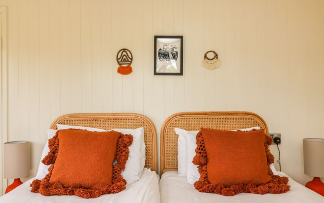 Sandpiper Chalet