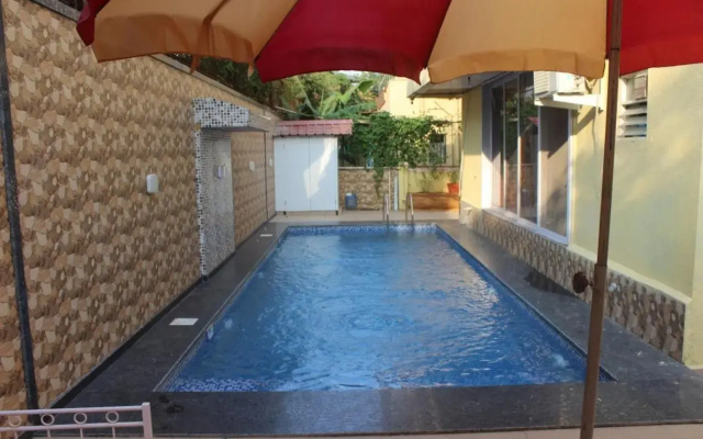 Villa 99 4BHK
