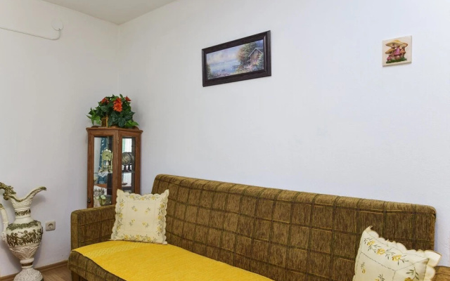 Apartments Mira Vir