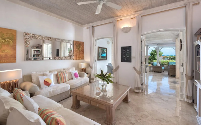 Emerald Beach 5 Aspicia by Altman
