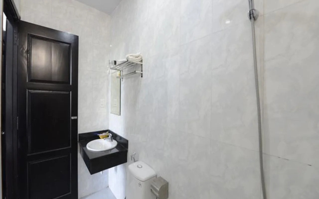 Huynh Gia Hung Hotel