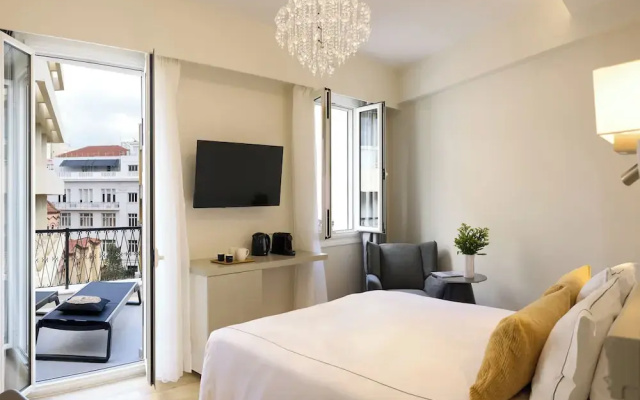 AthenSun Luxury Suites