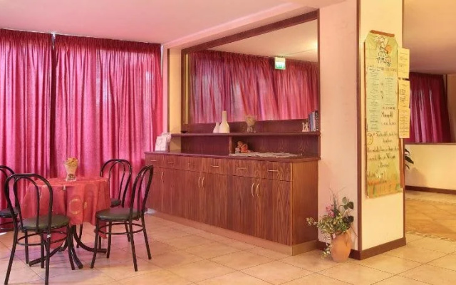 Hotel Rock
