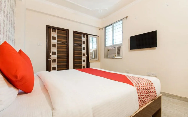 OYO Flagship 47006 Hotel Magadh Palace