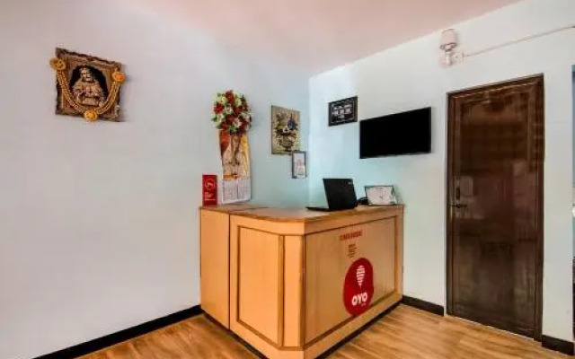 OYO 19305 Lebon Residency