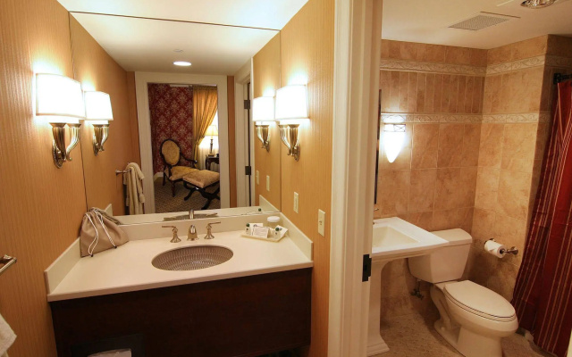 Charley Creek Inn
