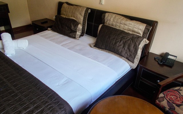 Acamms Lodge Roma
