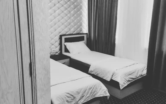 Hotel Sahara