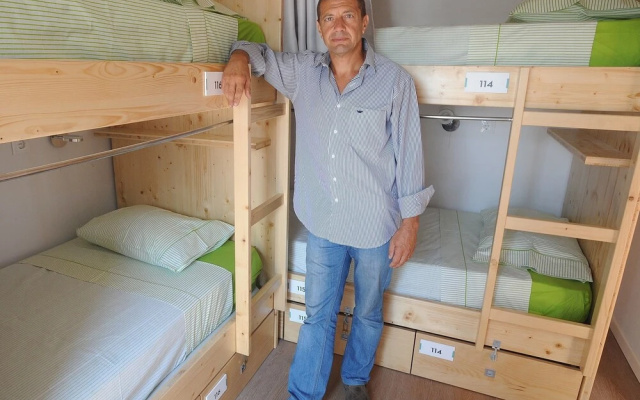 INCOSTA Hostel