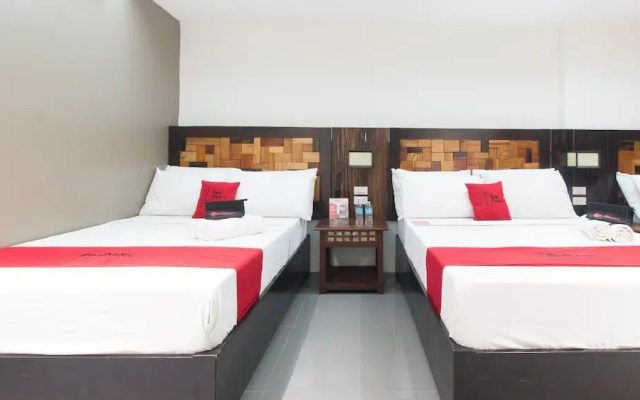 RedDoorz Plus near Laoag International Airport