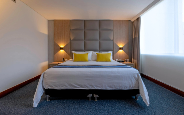 Hotel San Fernando Plaza