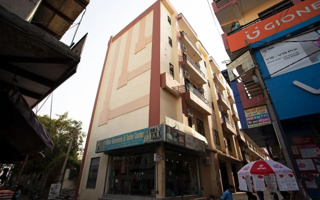 OYO 43691 Hotel Rbs Inn
