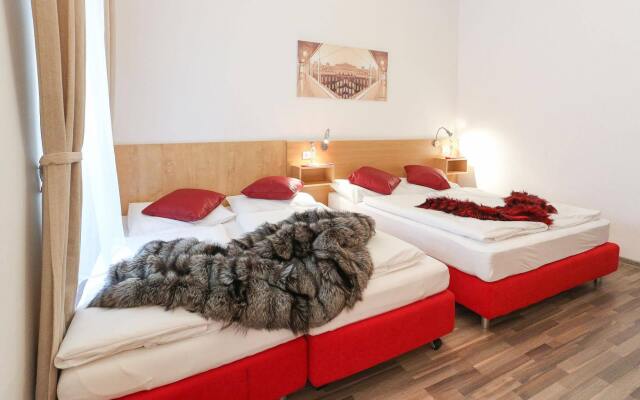 Апартаменты Queens Apartments вид на фасад