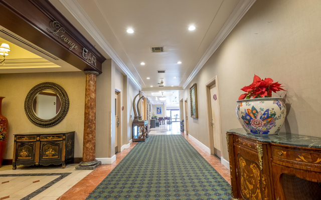 Howard Johnson by Wyndham Fullerton/Anaheim Conference Cntr