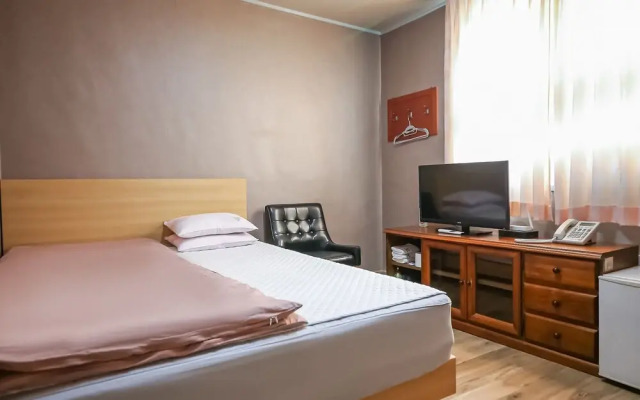 Donghae Royal Motel
