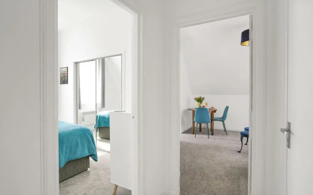Myreton Hill Apartment