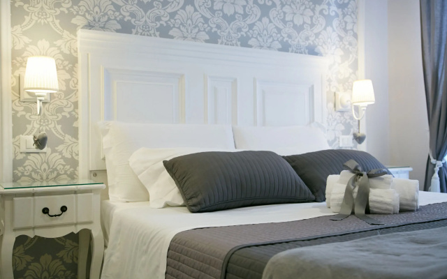 Charme & Chic Prestige