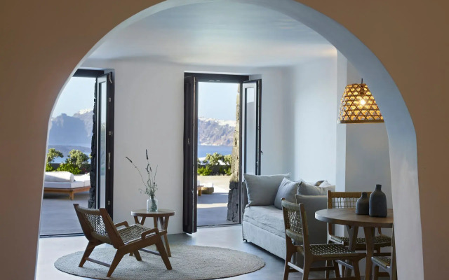 Melidonia Suites