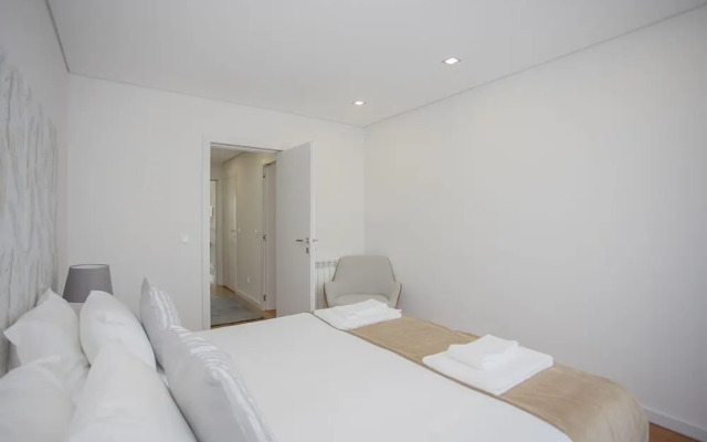 Liiiving-Luxury River View Apartment VII