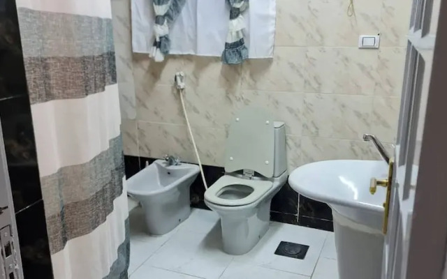 Spacious 3-bedroom Apartment in Central Cairo With City View