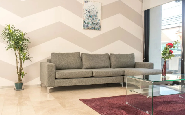 Menesse 32 01 by iMexico