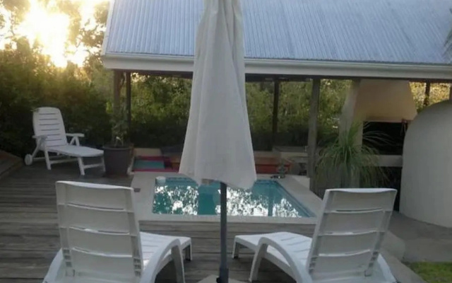 Oasis Shanti Backpackers