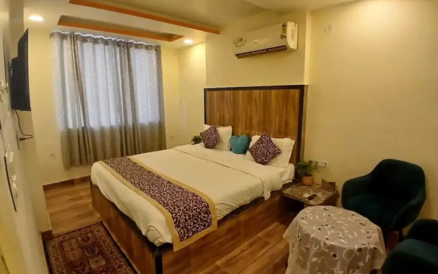 Pragati Hotel