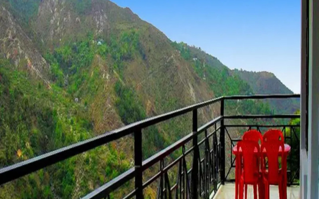 Hotel Bhagsu Heights
