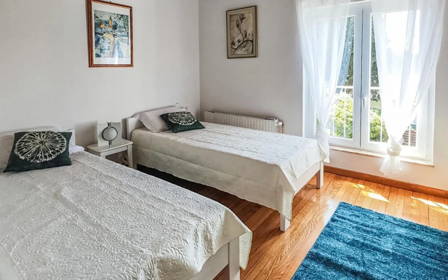Amazing Home in Omisalj With Jacuzzi, Wifi and 4 Bedrooms
